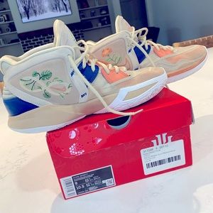Nike Kyrie Infinity Mother